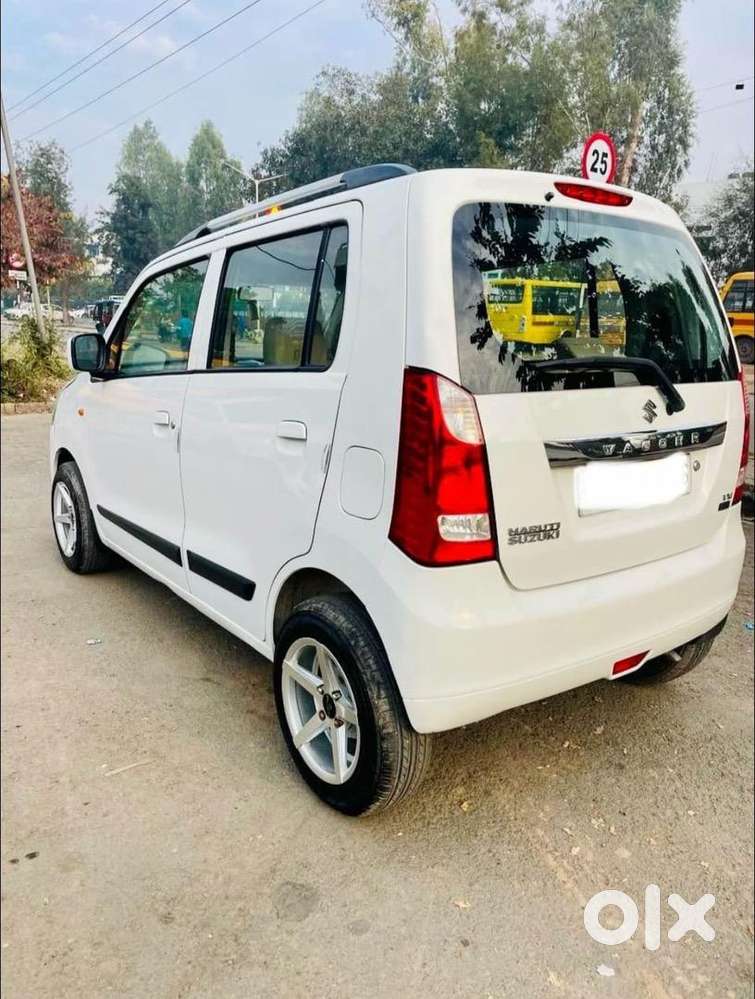 Maruti Suzuki 2016 Petrol