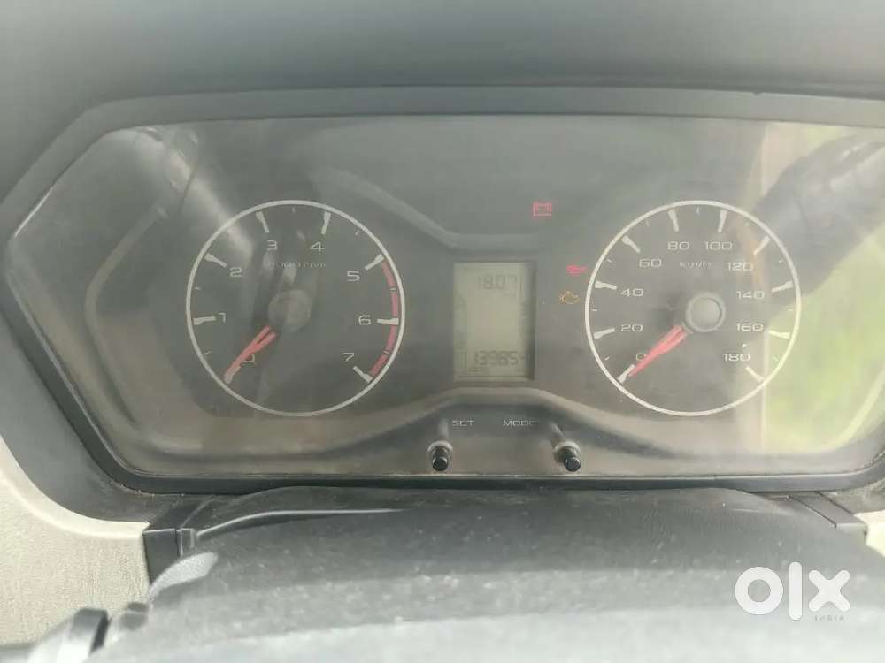 Mahindra Scorpio 2.2 S9 2018