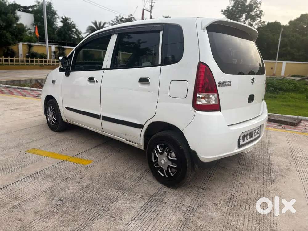 Maruti Suzuki Zen 2011 Petrol