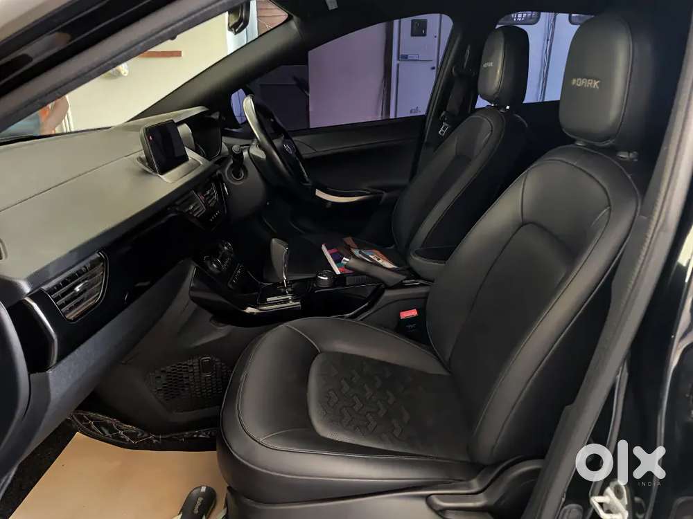 2021 Tata Nexon Dark Edition (top Variant) - Petrol Amt
