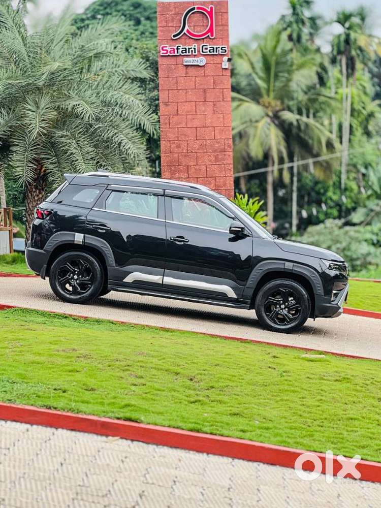 Maruti Suzuki Brezza 1.5 Zxi Cng, 2024, Petrol