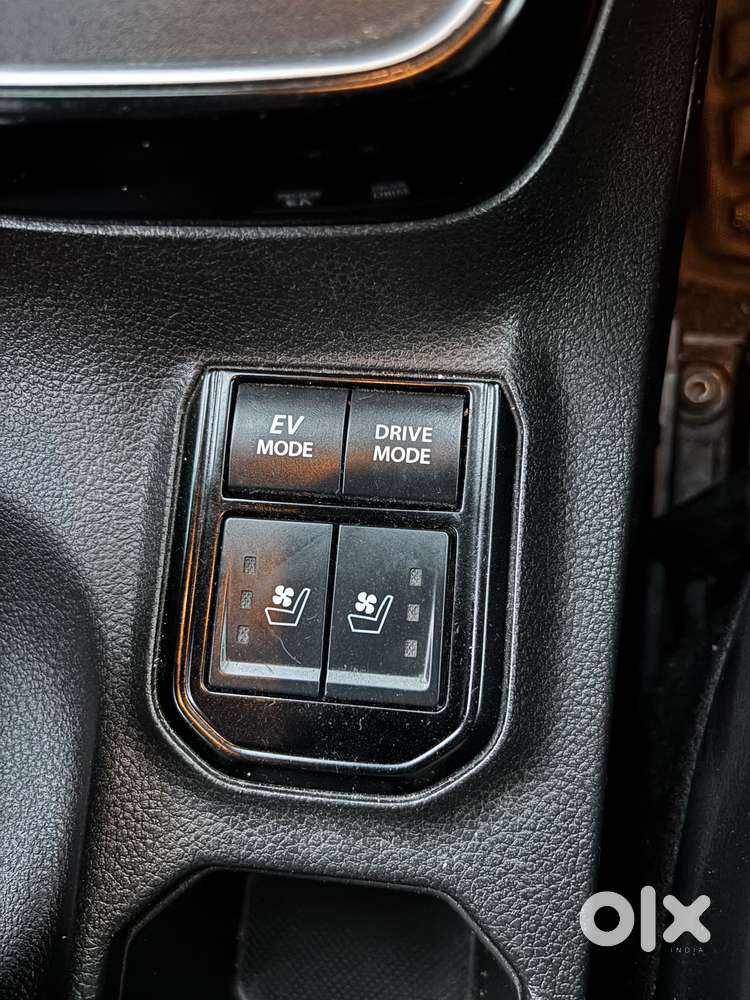 Toyota Urban Cruiser Hyryder 1.5 V Hybrid, 2024, Petrol