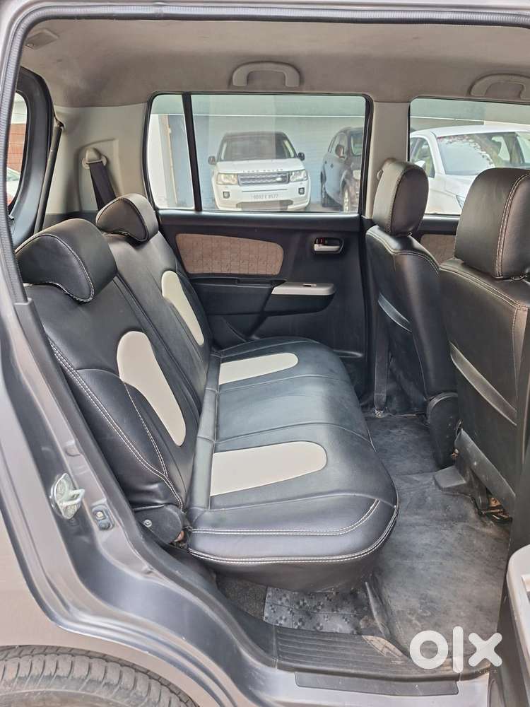 Maruti Suzuki Wagon R 1.2 Vxi, 2015, Petrol