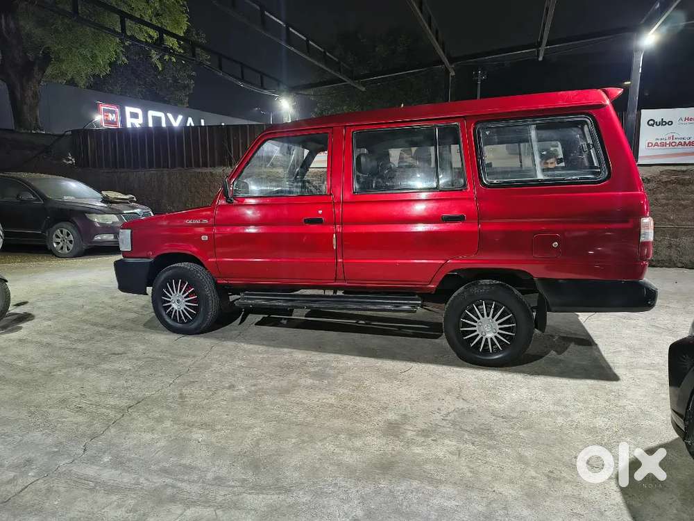 Toyota Qualis 2001 Diesel Well Maintained