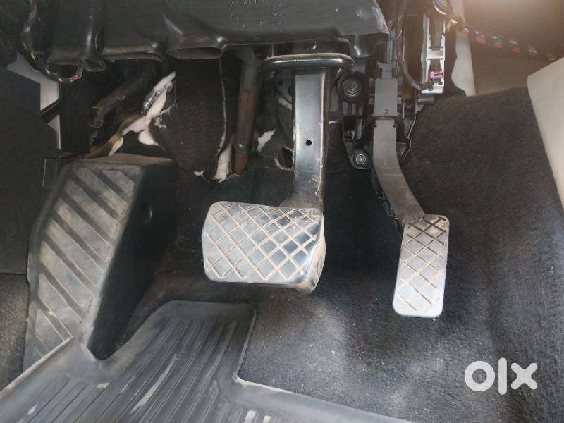 Skoda Superb Style 1.8 Tsi At, 2018, Petrol