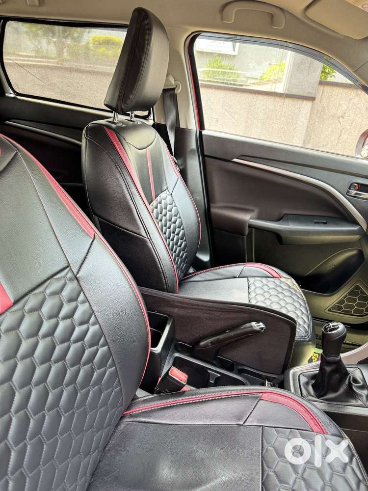 Maruti Suzuki Brezza 1.5 Zxi Cng Dual Tone, 2024, Cng & Hybrids