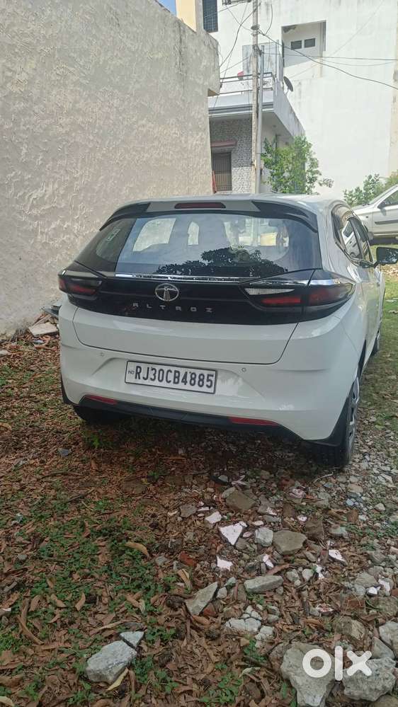 Tata Altroz 2022 Petrol Well Maintained