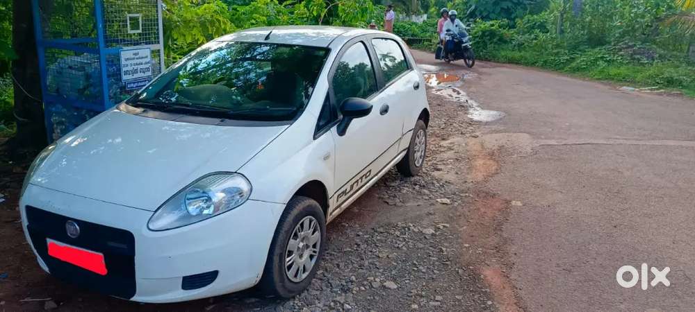 Fiat Grande Punto 2012 Diesel 85000 Km Driven1.3multijet Engine