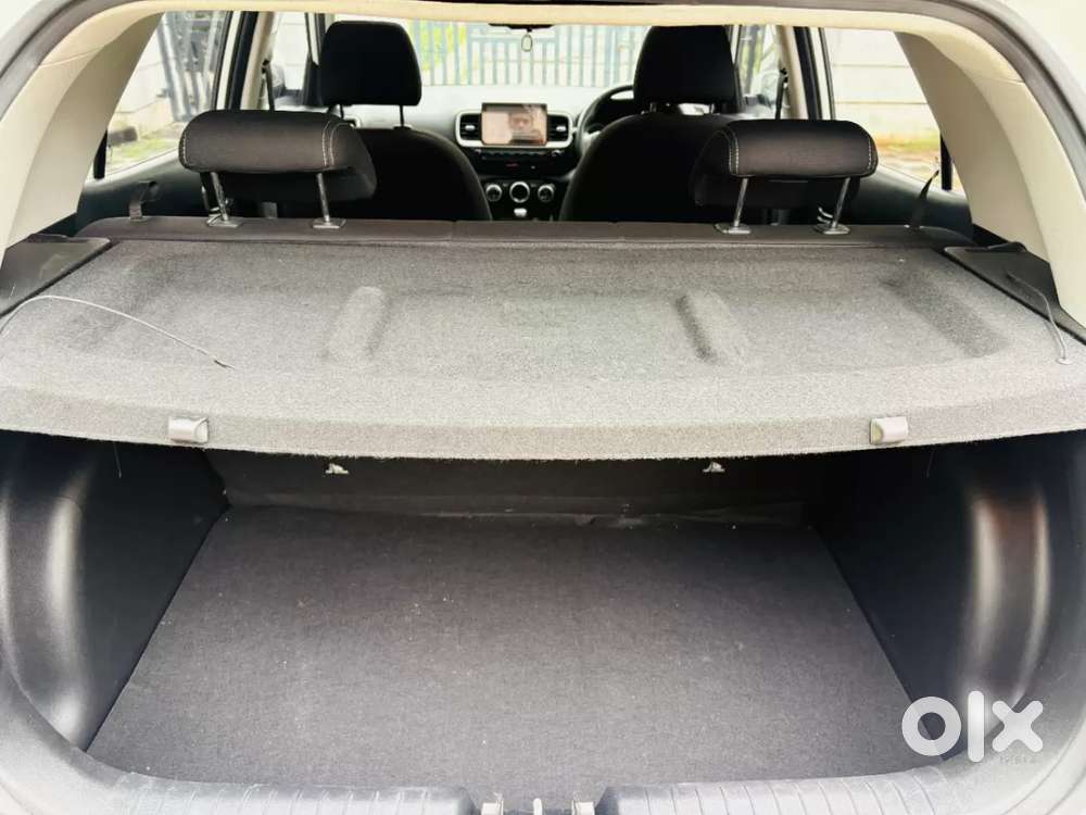 Hyundai Venue 1.0 Sx (o) Turbo Dct, 2019, Petrol