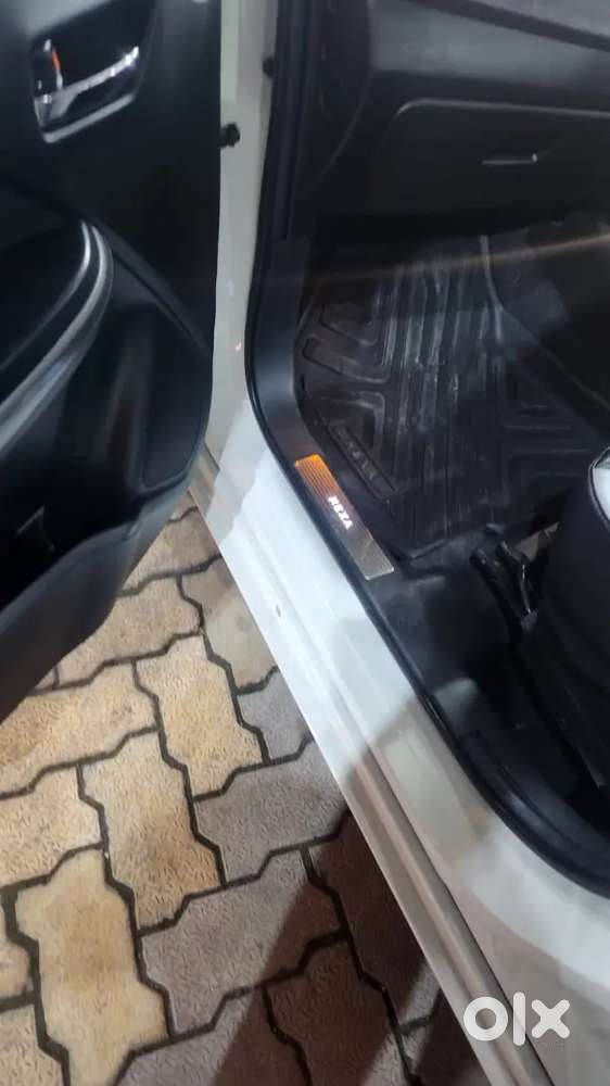 Maruti Suzuki Baleno 2021 Petrol Second