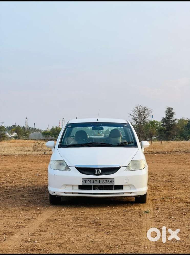 Honda City Zx 2004 Petrol Well Maintained All Peppers Available