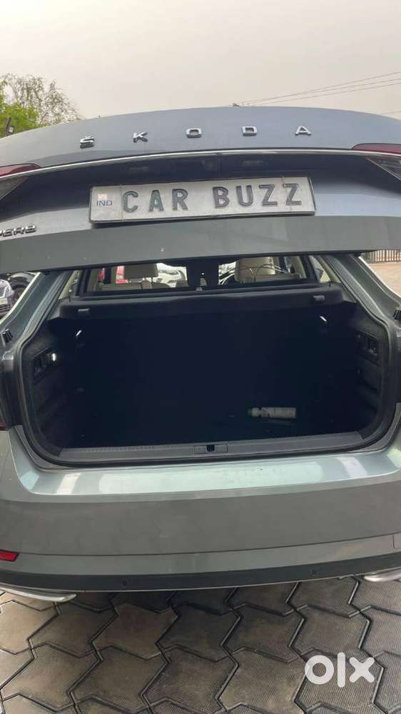Skoda Superb 2.0 L&k Tsi At, 2020, Petrol
