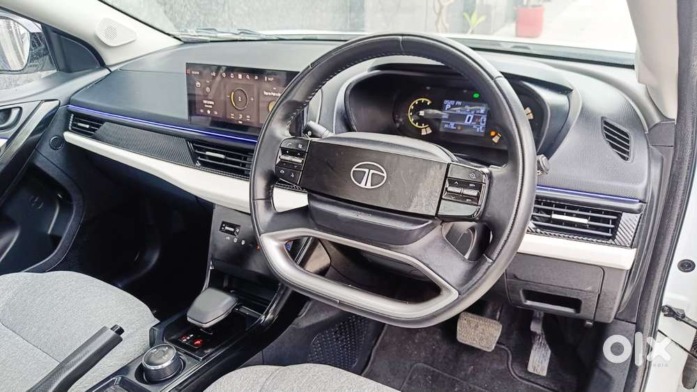 Tata Curvv Creative Plus S 1.2 Revotron Petrol 7dca, 2025, Petrol