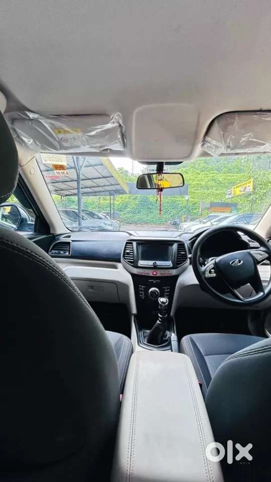 Mahindra Xuv300 W6, 2019, Petrol
