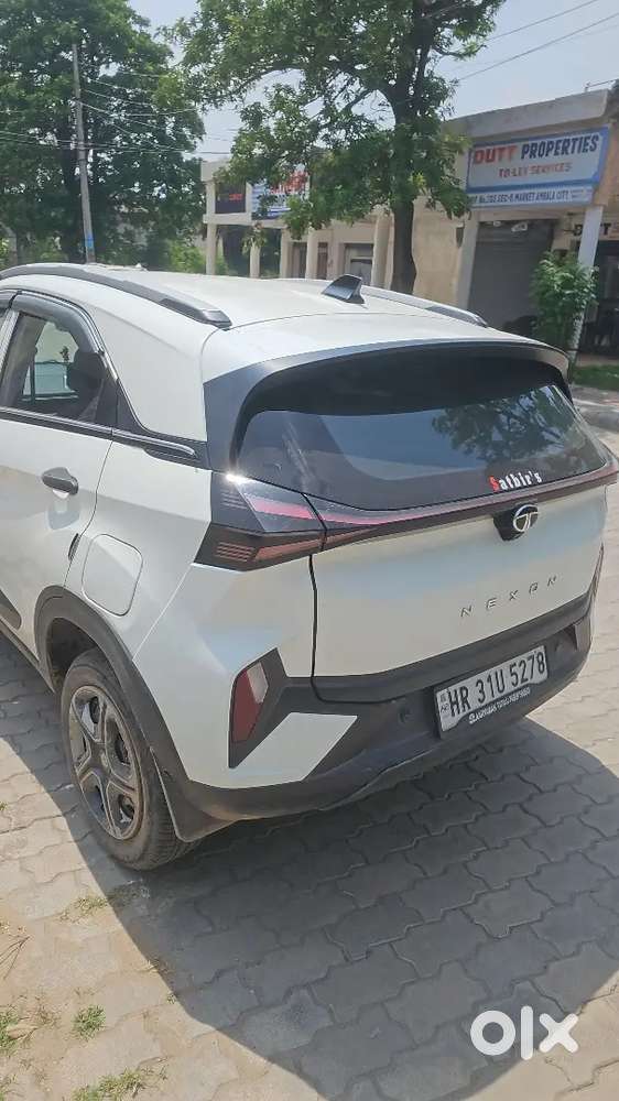 Tata Nexon Smart Plus 2024