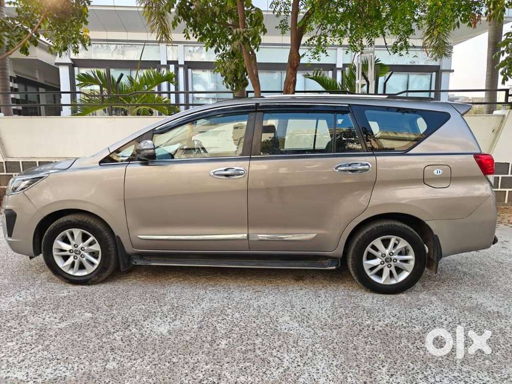 Toyota Innova Crysta 2.4 V, 2018, Diesel