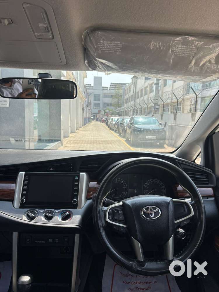 Toyota Innova Crysta 2.7 Gx At, 2021, Diesel