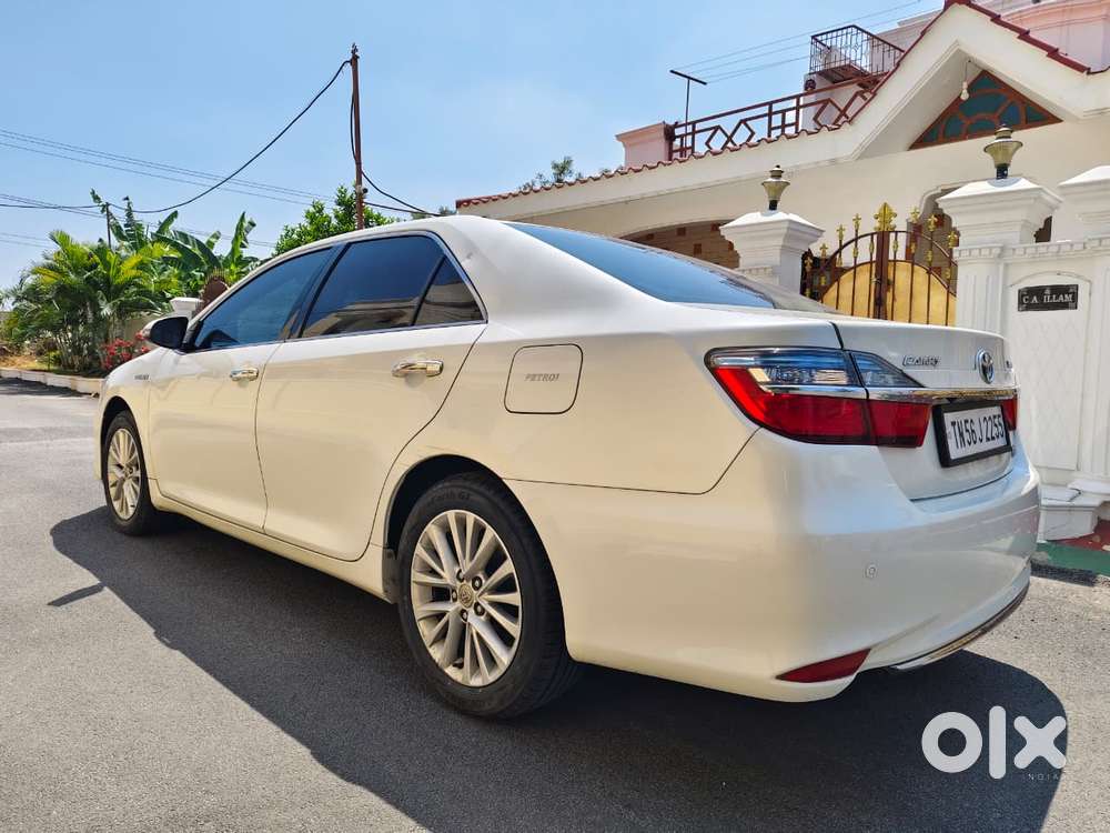 Toyota Camry Hybrid, 2016, Petrol
