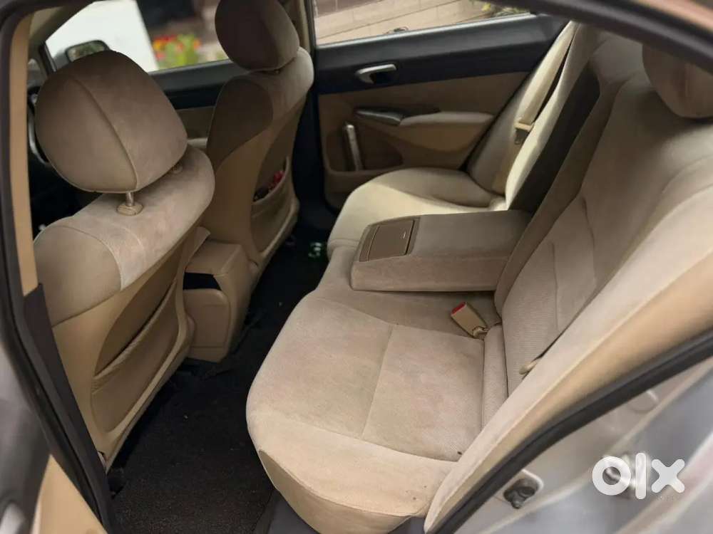 Honda Civic Petrol 2011 80000 Km