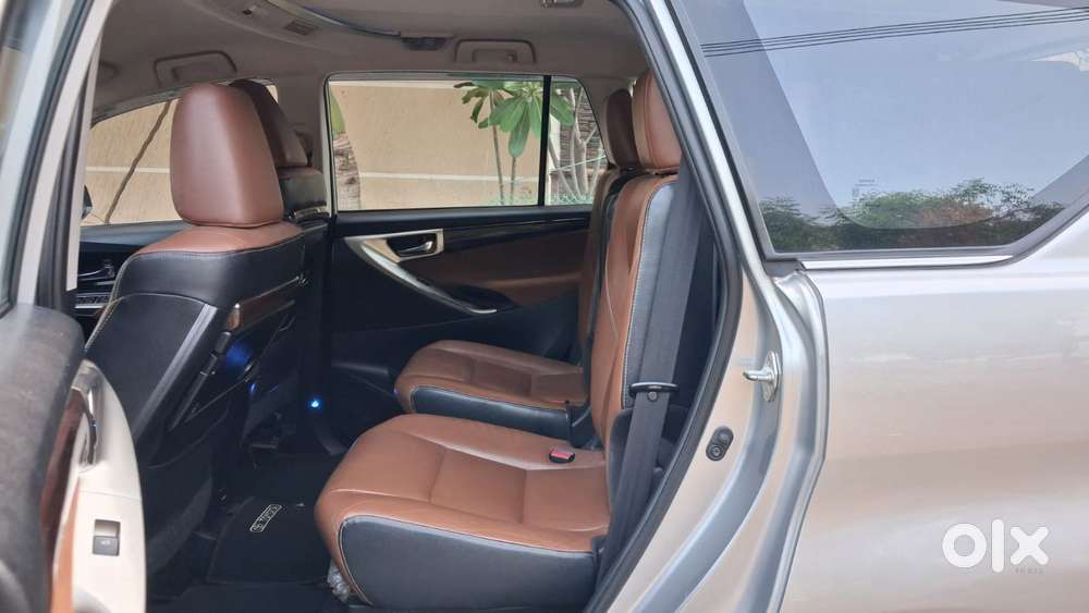 Toyota Innova Crysta 2.8 Z, 2016, Diesel