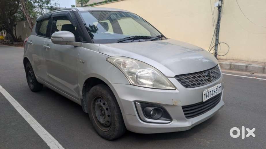Maruti Suzuki Swift Vxi + Manual, 2015, Petrol
