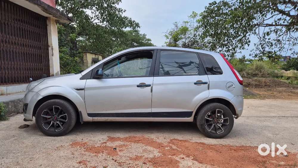 Ford Figo 2013 Diesel 120210 Km Driven