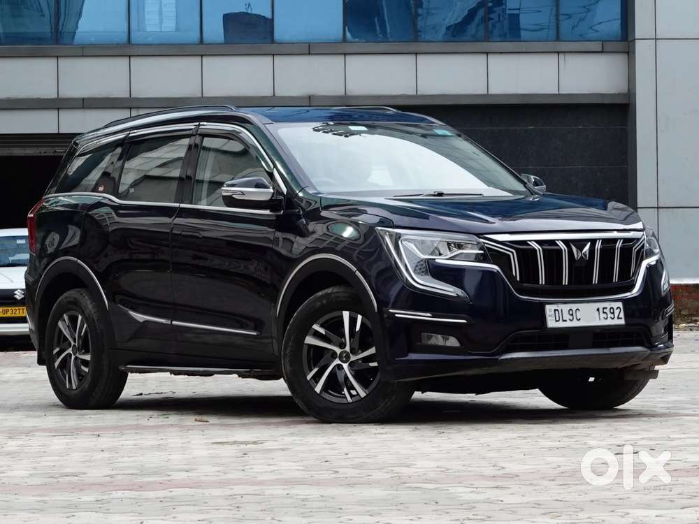 Mahindra Xuv700 Ax 5 Petrol Mt Str (e), 2022