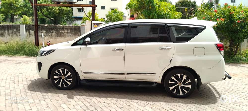 Toyota Innova Crysta 2.4 Z 7 Str, 2024, Diesel