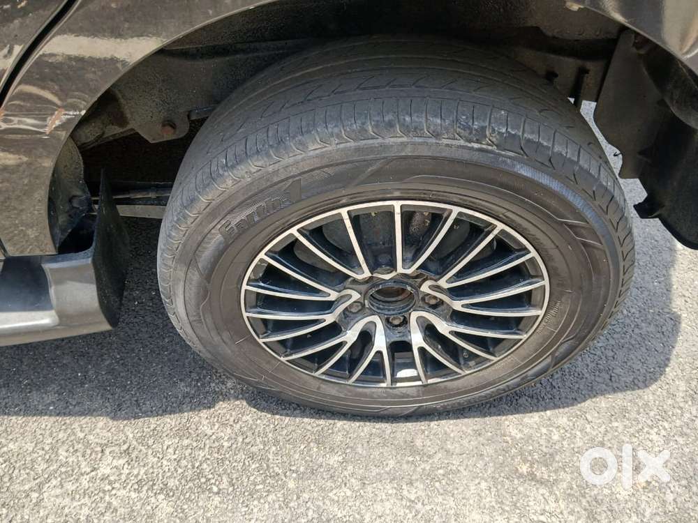 Mahindra Quanto C6, 2013, Diesel