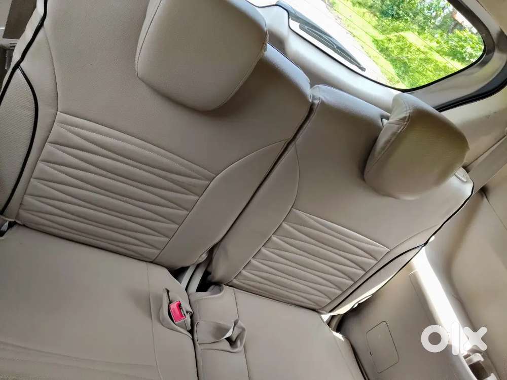 Maruti Suzuki Ertiga Zxi 2019