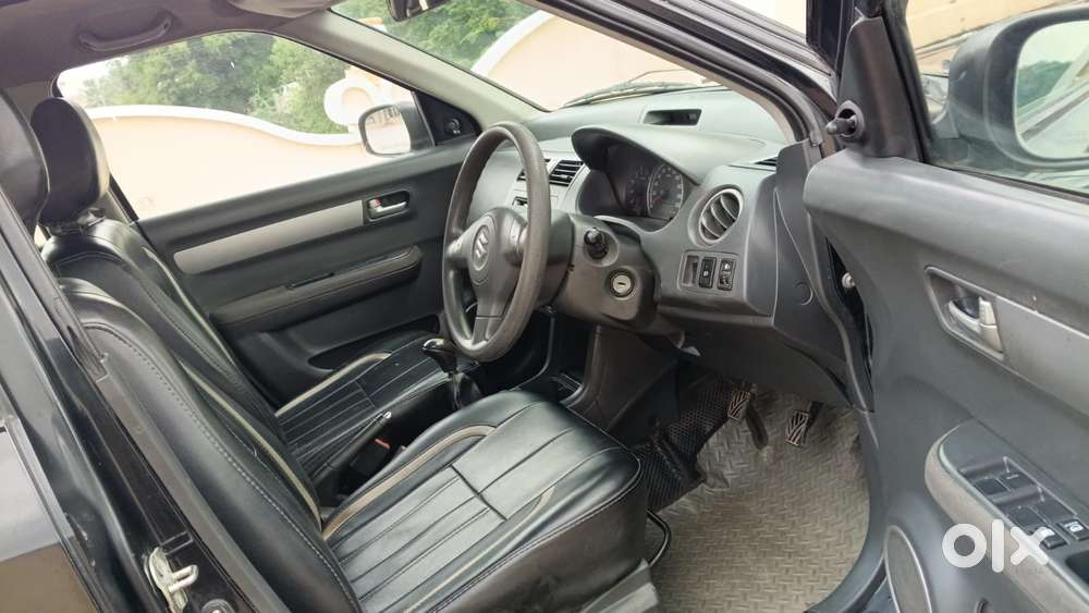 Maruti Suzuki Swift Vxi + Manual, 2007, Petrol