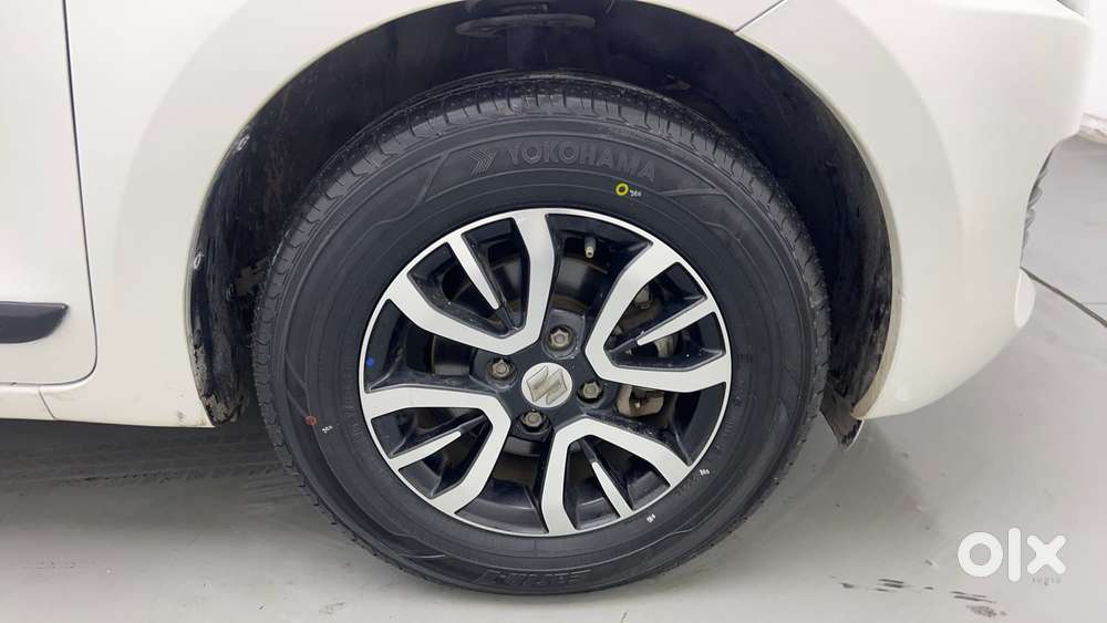 Maruti Suzuki Swift Amt Vvt Vxi, 2022, Petrol