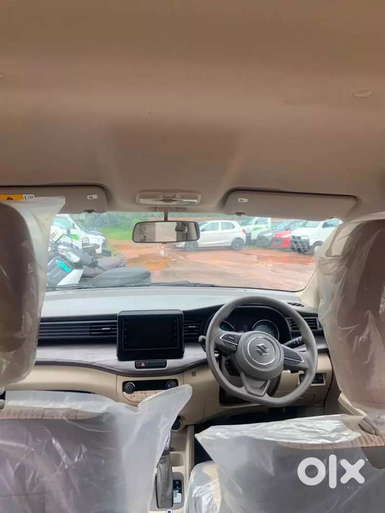 Brand New Maruti Suzuki Ertiga Zvi+at