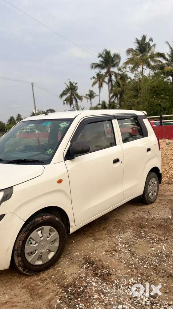 Maruti Suzuki Wagonr Lxi
Cng,petrol
2023 Mode