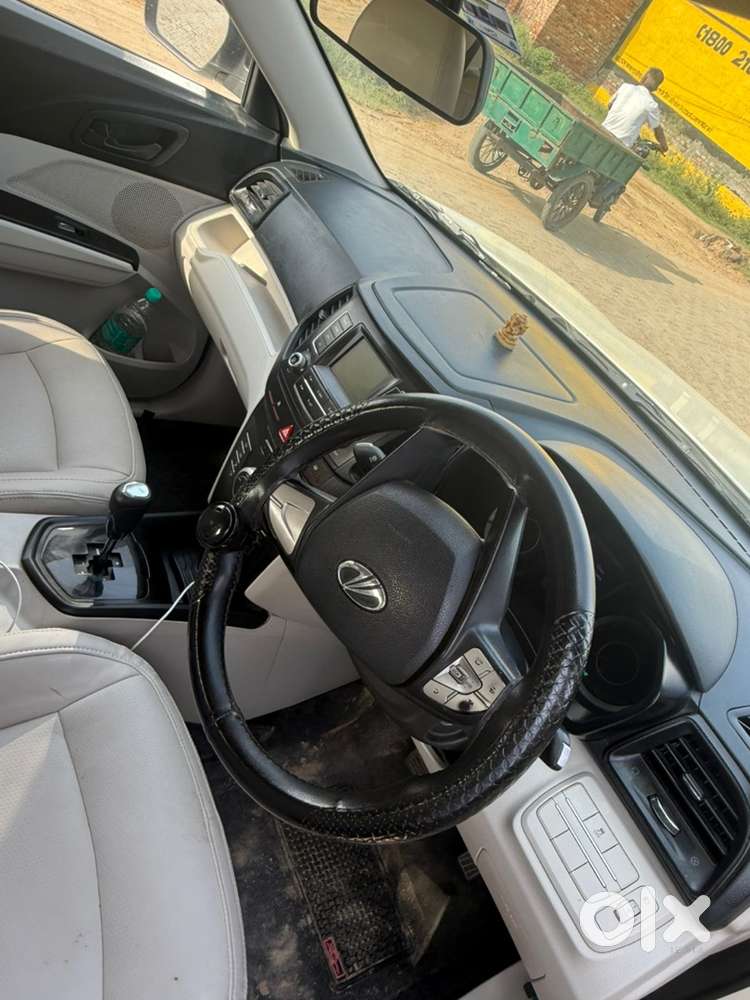 Mahindra Xuv300 Petrol 2022