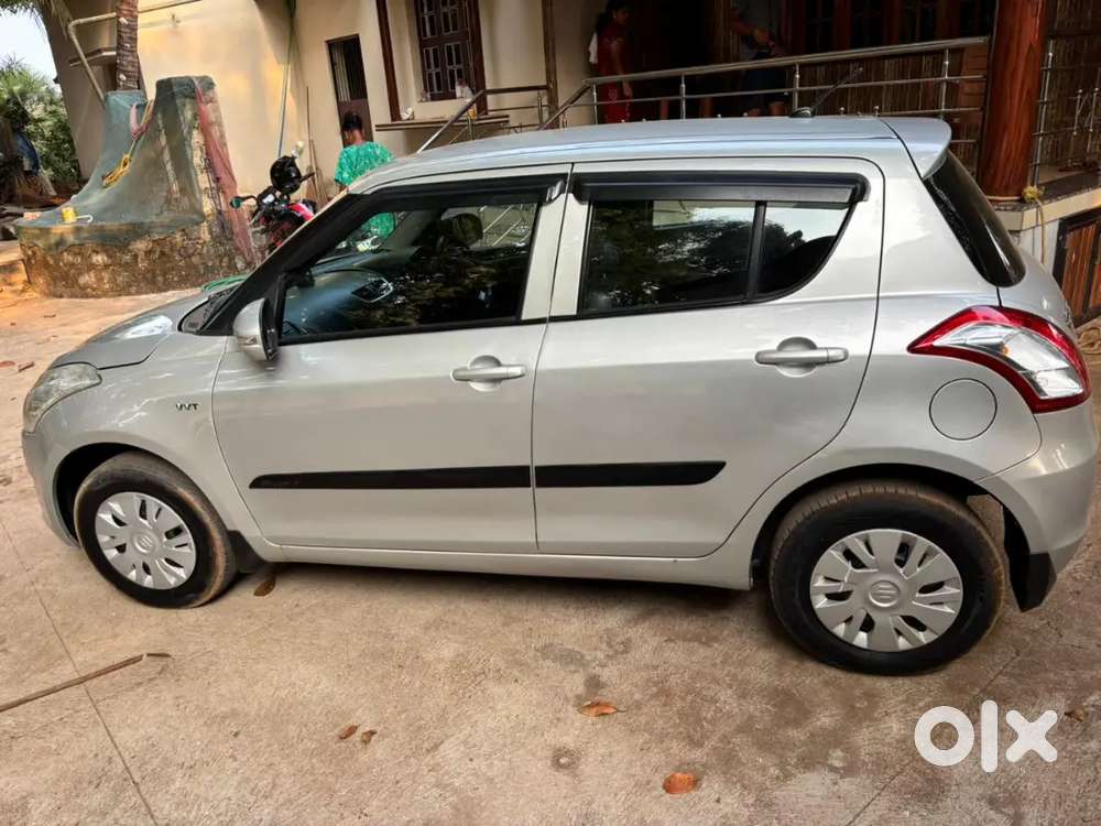 Maruti Suzuki Swift 2012