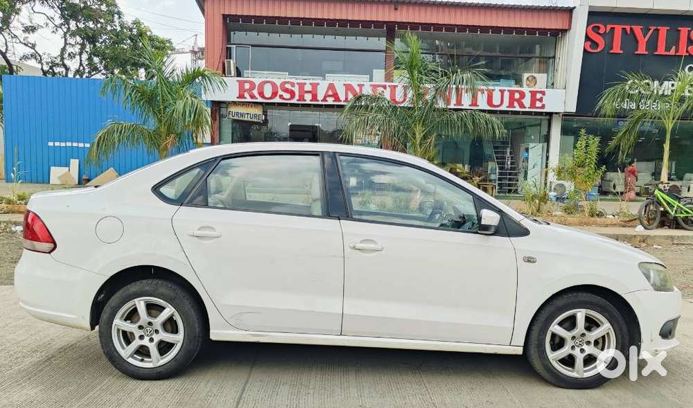 Volkswagen Vento 2010-2013 Petrol Highline, 2013, Petrol