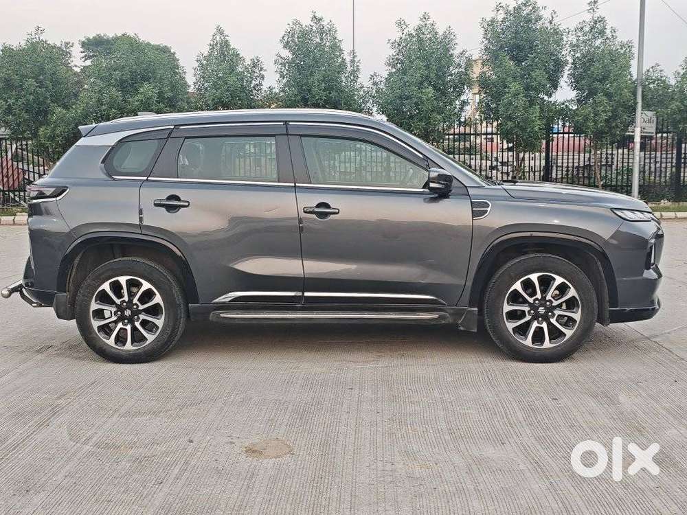 Maruti Suzuki Grand Vitara 1.5 Alpha Plus Intelligent Hybrid Ecvt, 2..