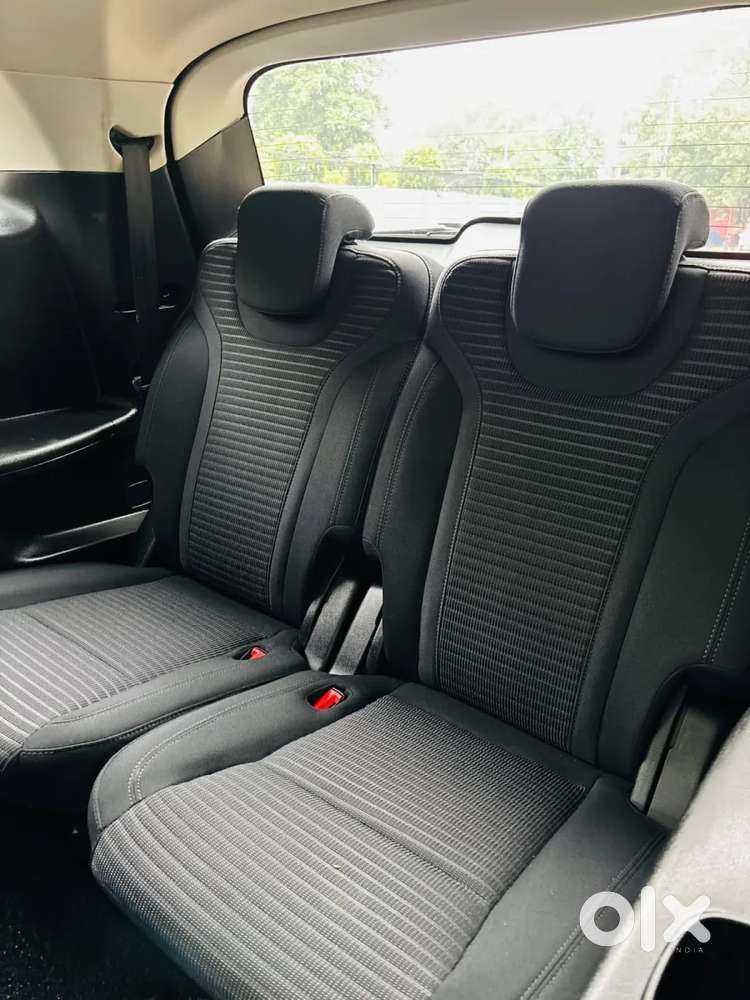 Mahindra Xuv700 2.2 Ax 5 Diesel At 7 Str, 2023, Diesel
