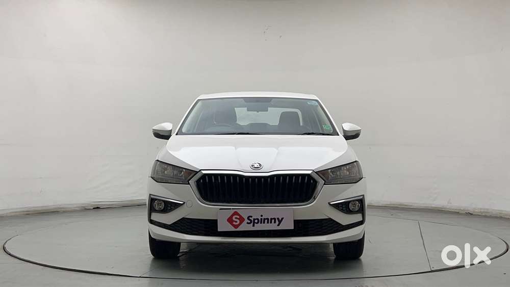 Skoda Slavia Ambition 1.0l Tsi Mt, 2022, Petrol