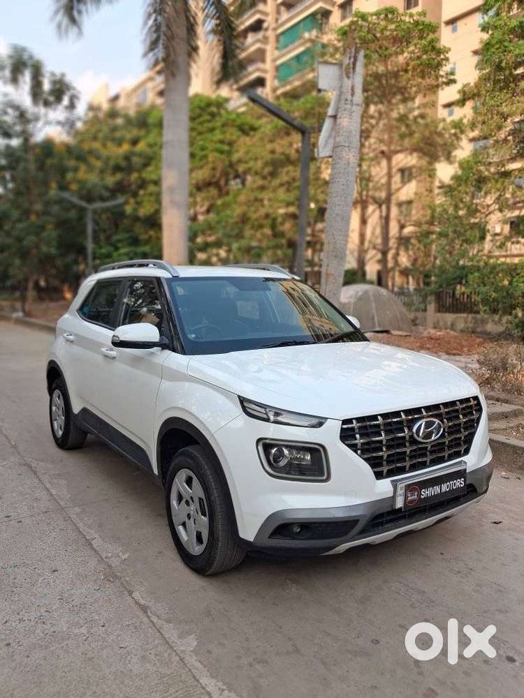 Hyundai Venue S Plus Mt 1.2 Kappa, 2022, Petrol