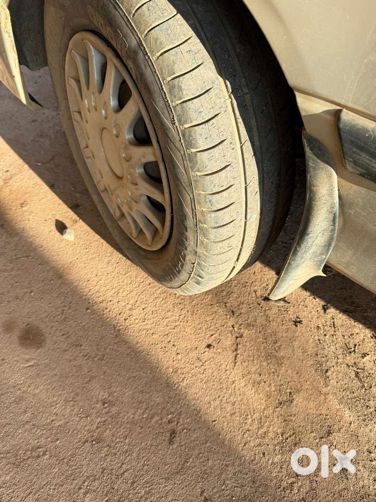 Maruti Suzuki Esteem 2004 Petrol Well Maintained