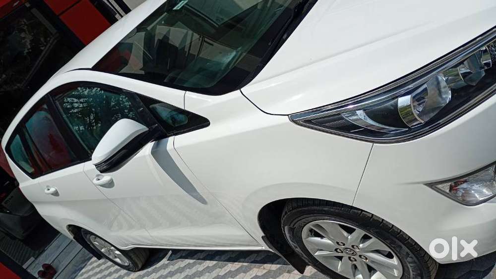 Toyota Innova Crysta 2.4 G Mt 7 Str, 2019, Diesel
