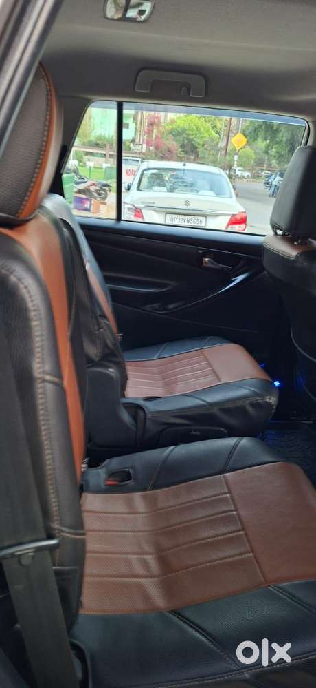 Toyota Innova Crysta 2.8 Gx At, 2017, Diesel