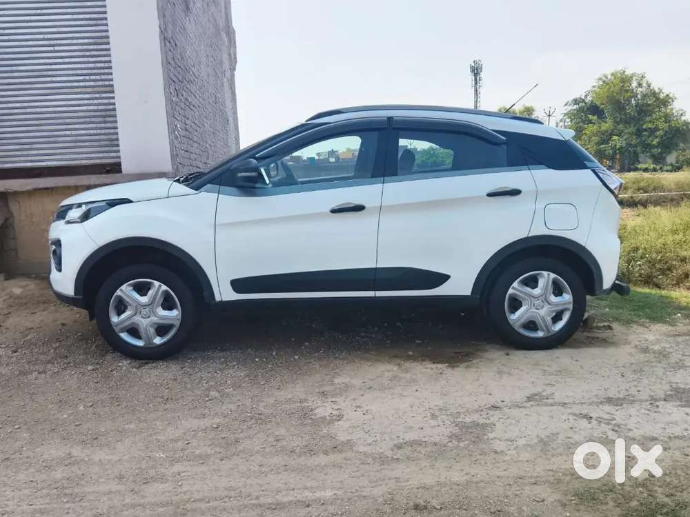 Tata Nexon Revotron 2022