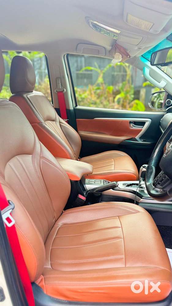 Toyota Fortuner 2019 Diesel 76000 Km Driven
