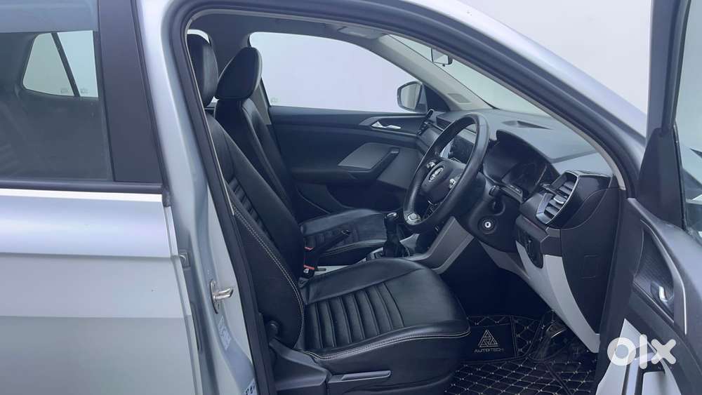 Skoda Kushaq Ambition 1.0l Tsi Mt, 2023, Petrol