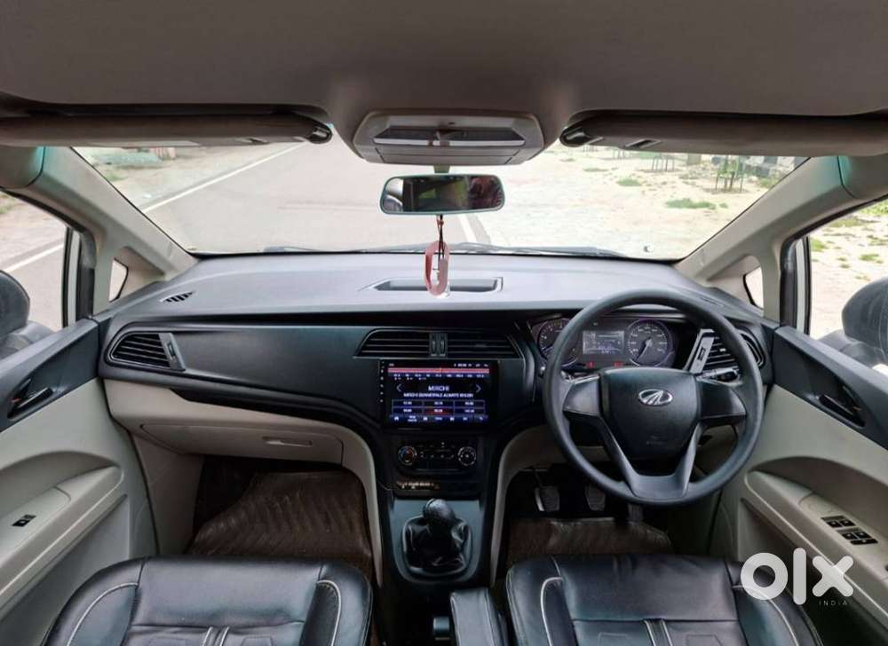 Mahindra Marazzo M2, 2018, Diesel