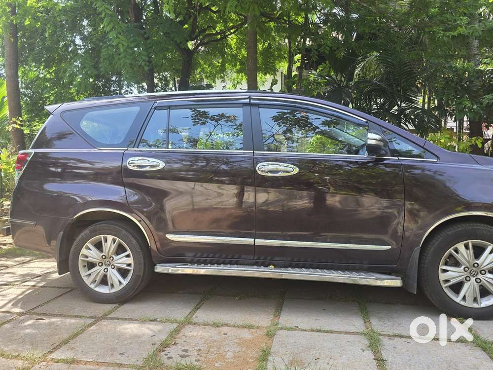 Toyota Innova Crysta 2016 With Automatic Transmission