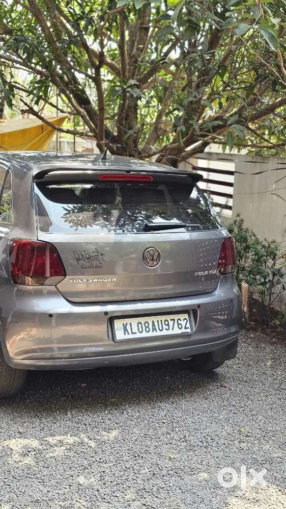 Volkswagen Polo 2011 Diesel Well Maintained,new Paper,finance Availabl
